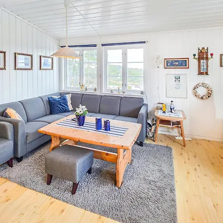 In Vesteroy With Wifi Feriehus Rod (Ostfold)