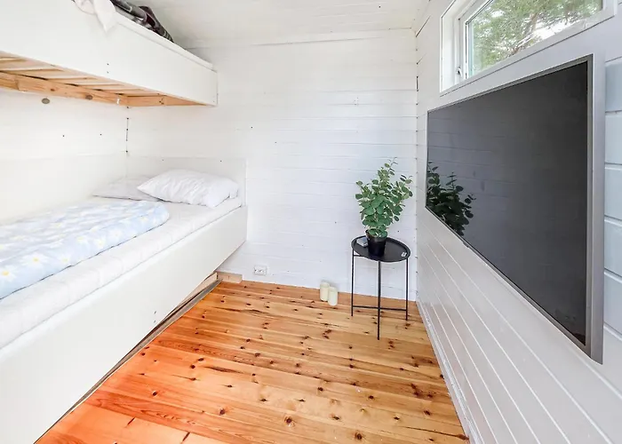Holiday home In Vesteroy With Wifi